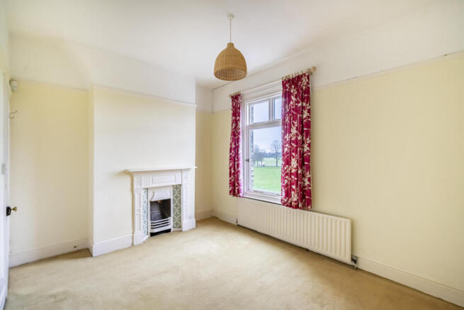 2 bed Terraced for sale Image 11