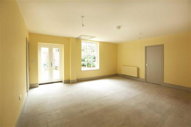 GARDEN ROOM/OFFICE