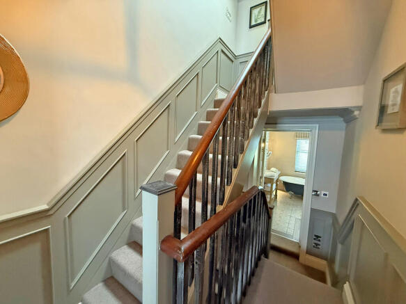 3 bed Terraced for sale Image 6