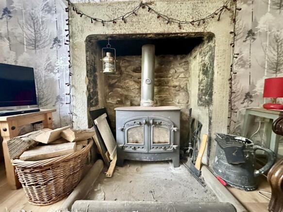 Fireplace.jpg
