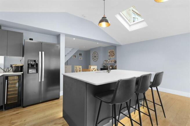 kitchen #11.jpg