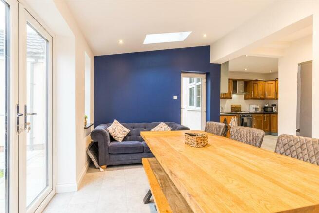 Dining/Family Room