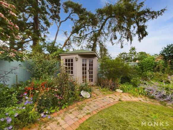 Summerhouse.jpg