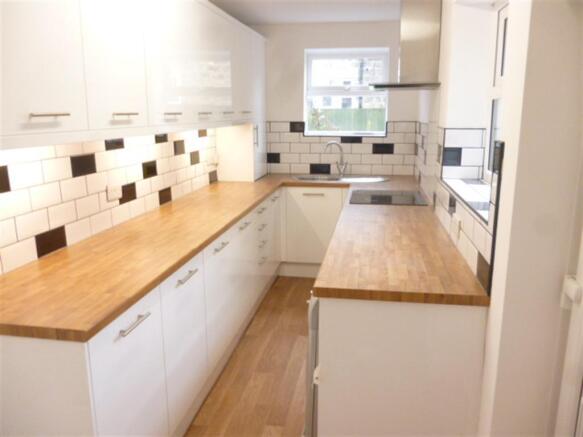 2 bed Terraced for sale Image 4