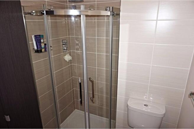 Master En-suite