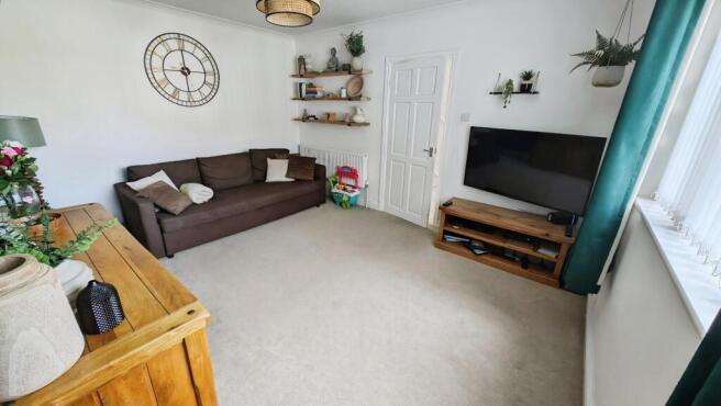 pbox-living_room-335777.jpg