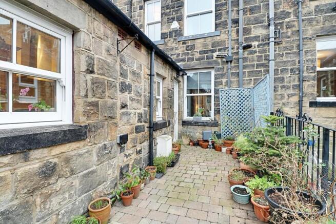 Rear Garden Patio.jpg