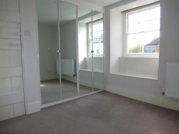 Bedroom 2.JPG