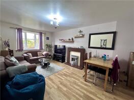 40, Coopers Court, Church Road, London W3 8PN