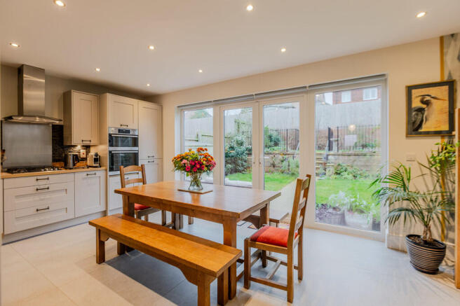 Kitchen/Dining Ar...