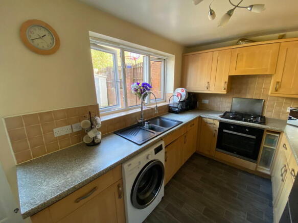 3 bed Detached for sale Image 6