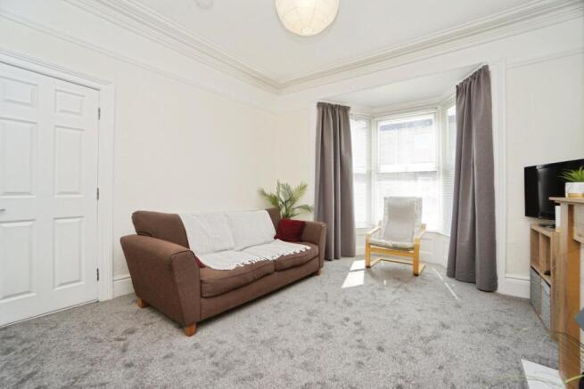 3 bed Terraced for sale Image 3