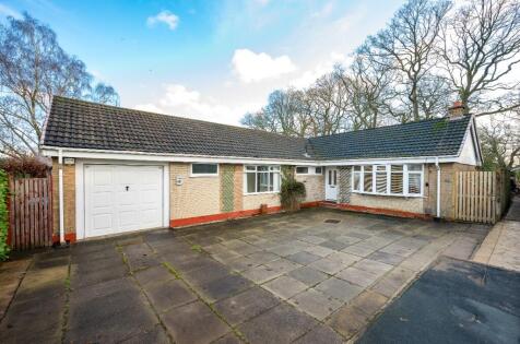 Fox Grove, Knutsford, Cheshire, WA16