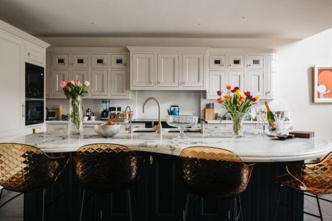 Kitchen/Breakfast Rm