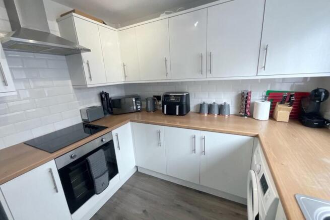 2 bed Terraced for sale Image 4