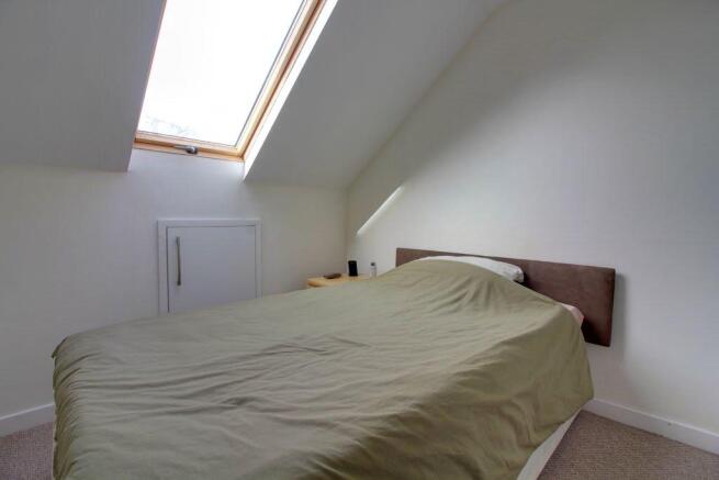 Bedroom 2 (Double)