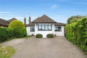 16, Thorndon Park Crescent, Leigh-on-sea SS9 4RG