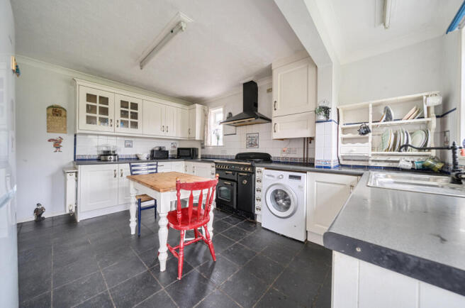 1422731-7-69aadf7...