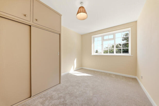 3 bed Semi-Detached for sale Image 12