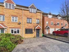 33, Eccles Way, Nottingham NG3 3DG