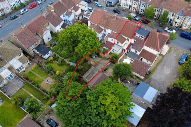 8 Kensington Road, St George, Bristol BS5 7NB | Fr