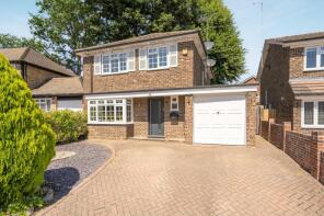 15, Newark Road, Windlesham GU20 6NE