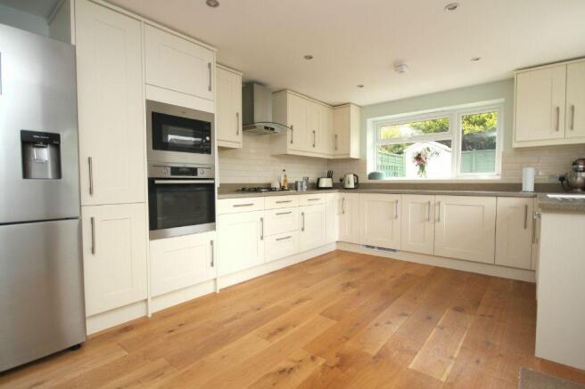Kitchen - view 2