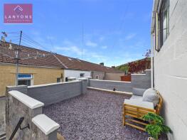 29, Regent Street, Ferndale CF43 4HB