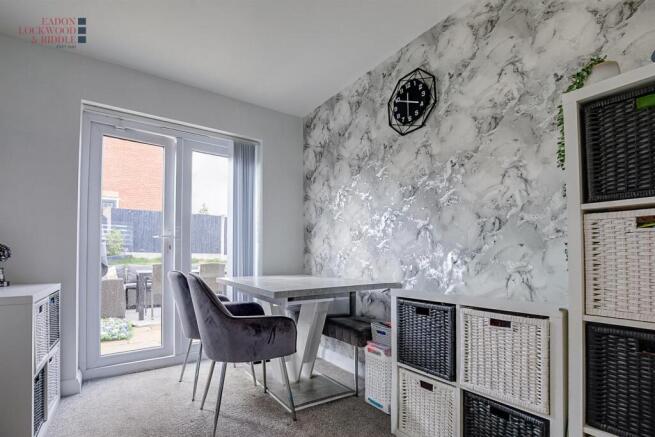 3 bed House for sale Image 6