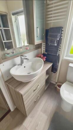 2 bed Lodge for sale Image 12