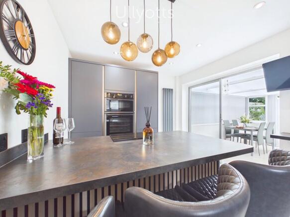 Breakfast Bar