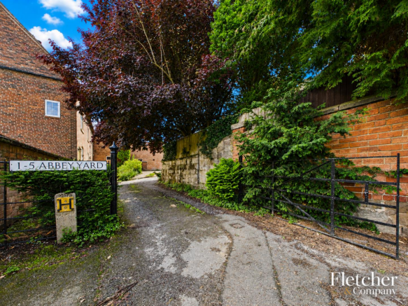 Abbey Yard Access