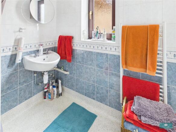 2 bed Bungalow for sale Image 10
