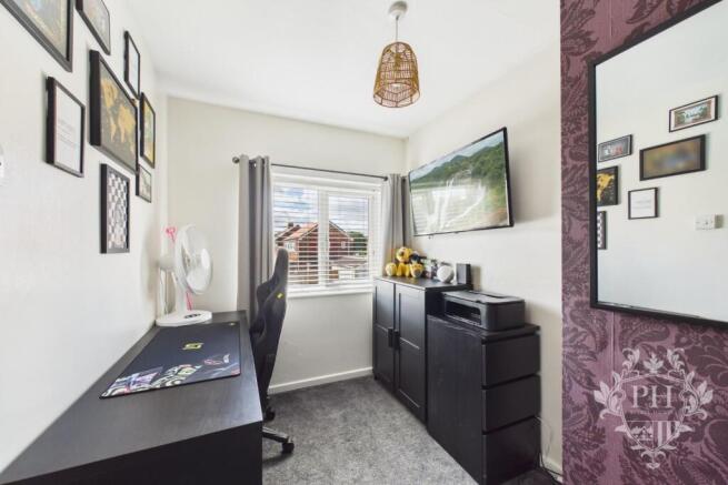 2 bed Semi-Detached for sale Image 7