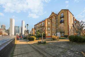 Flat 9, 245 Pennington Court, Rotherhithe Street, London SE16 5FT