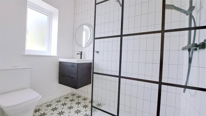 Shower Room/Wc
