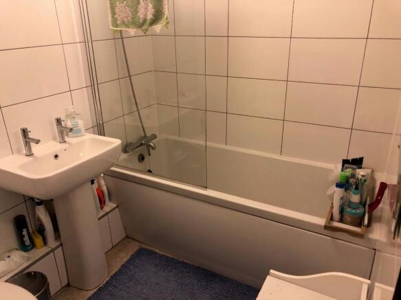 Photo 10