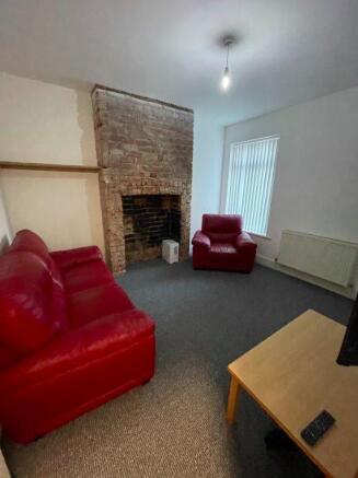 1 bed House Share to rent Image 7