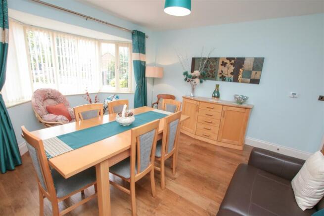SITTING ROOM/ FORMAL DINING ROOM