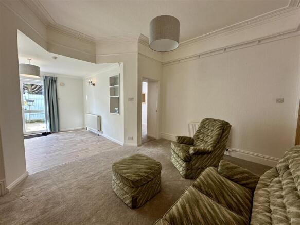 Lounge Dining Room