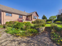 Glenara Westerlea, Alyth Road, Rattray PH10 7DY