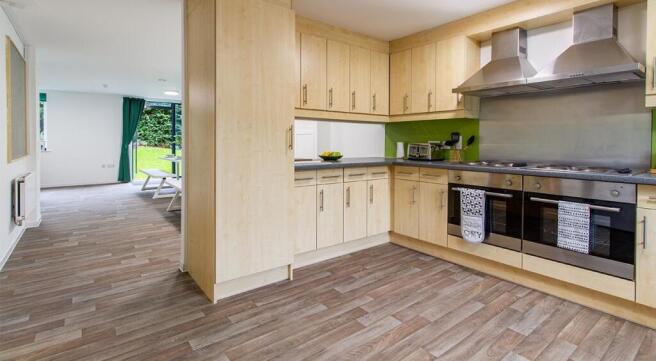 1 bed Flat Share to rent Image 12