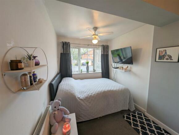 Study/Bedroom 5