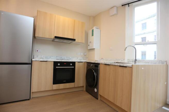 3, 33 MONTPELIER ROAD (2).JPG