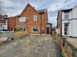 125, Poulton Road, Southport PR9 7DB