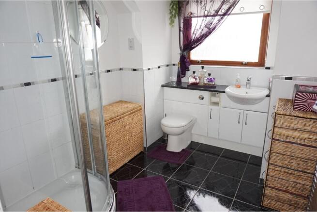 Master En-suite