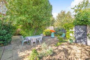 11, Hill Farm Road, London W10 6DN