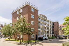 37, Barclay Close, London SW6 5QG