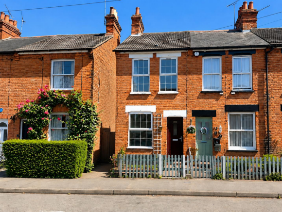 Victorian Cottage.PNG