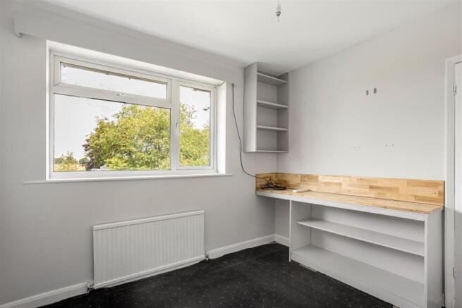 3 bed Semi-Detached for sale Image 8